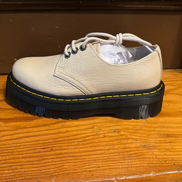 NWT Dr Martens 1461 Quad II Parchment Beige - 7 - Picture 3 of 9